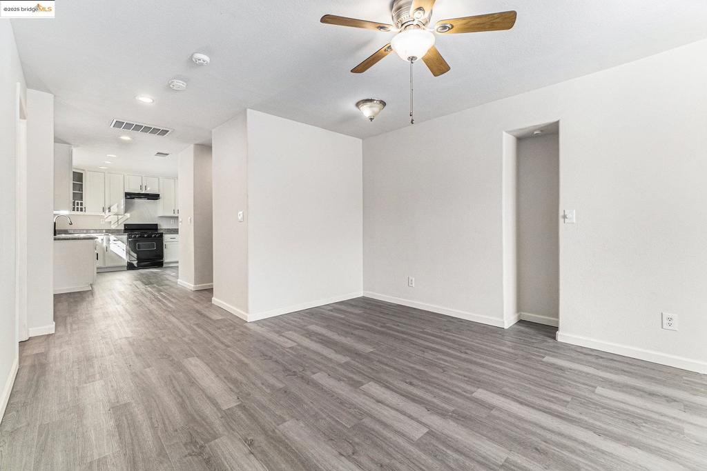 CONTRA LOMA - Residential