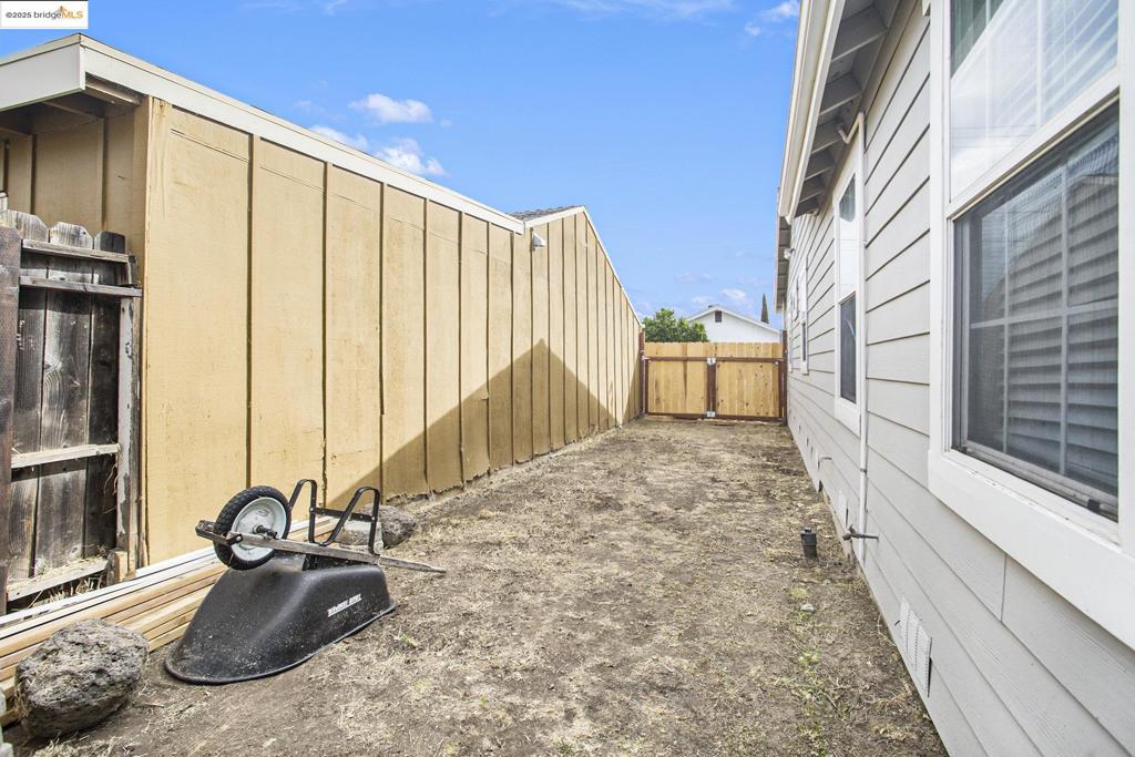 CONTRA LOMA - Residential