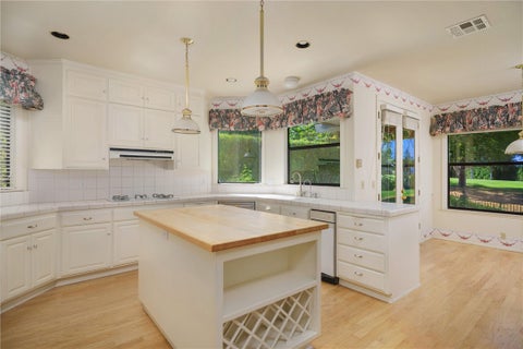 Tiny photo for 5810 Brookline LN, San Luis Obispo, CA 93401 (MLS # SC26210082)