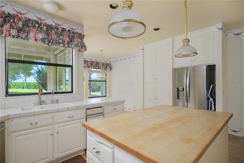 Tiny photo for 5810 Brookline LN, San Luis Obispo, CA 93401 (MLS # SC26210082)