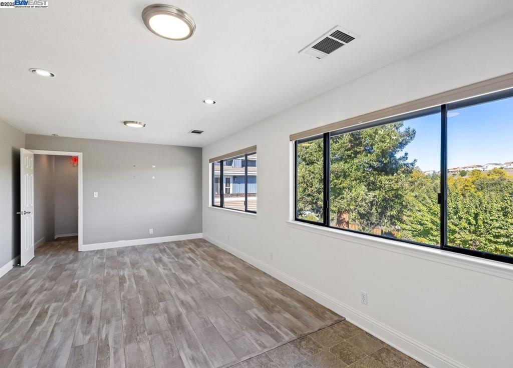 Not Listed - Residential