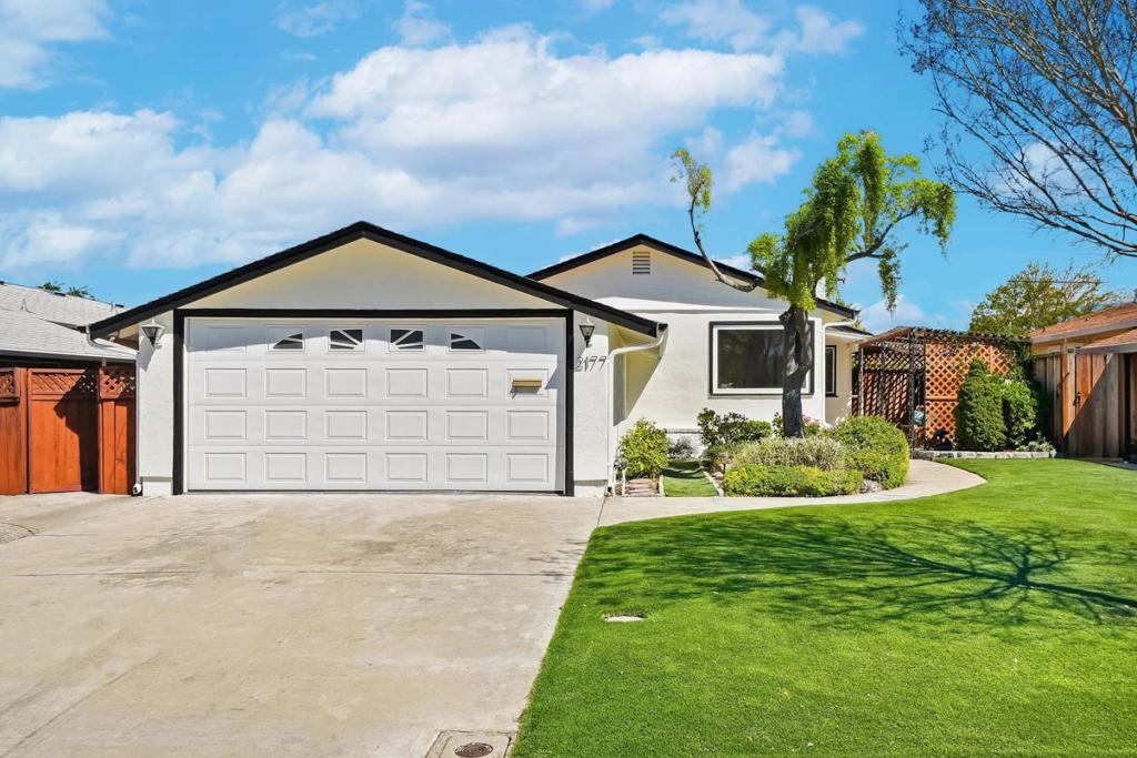 2177 Santa Cruz Avenue