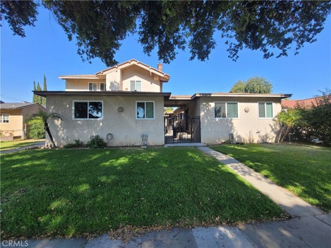 Photo of 1062 Huntington Boulevard #4, Pomona, CA 91768 (MLS # CV26109371)