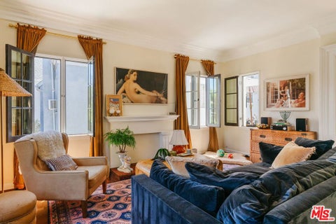Photo of 6366 Orange Street, Los Angeles, CA 90048 (MLS # 26916449)