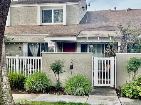 Photo of 25729 Tournament Rd, Valencia, CA 91355 (MLS # SR25277632)