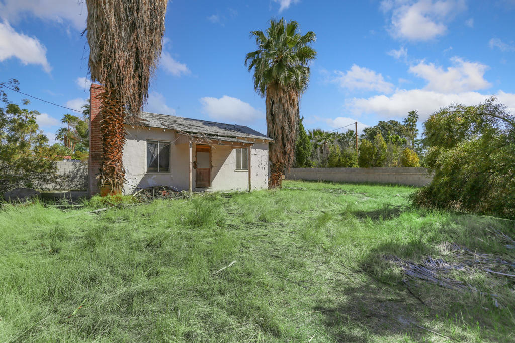 Movie Colony East - Residential