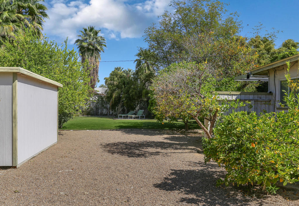 Movie Colony East - Residential