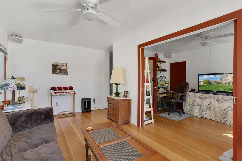 Movie Colony East - Residential