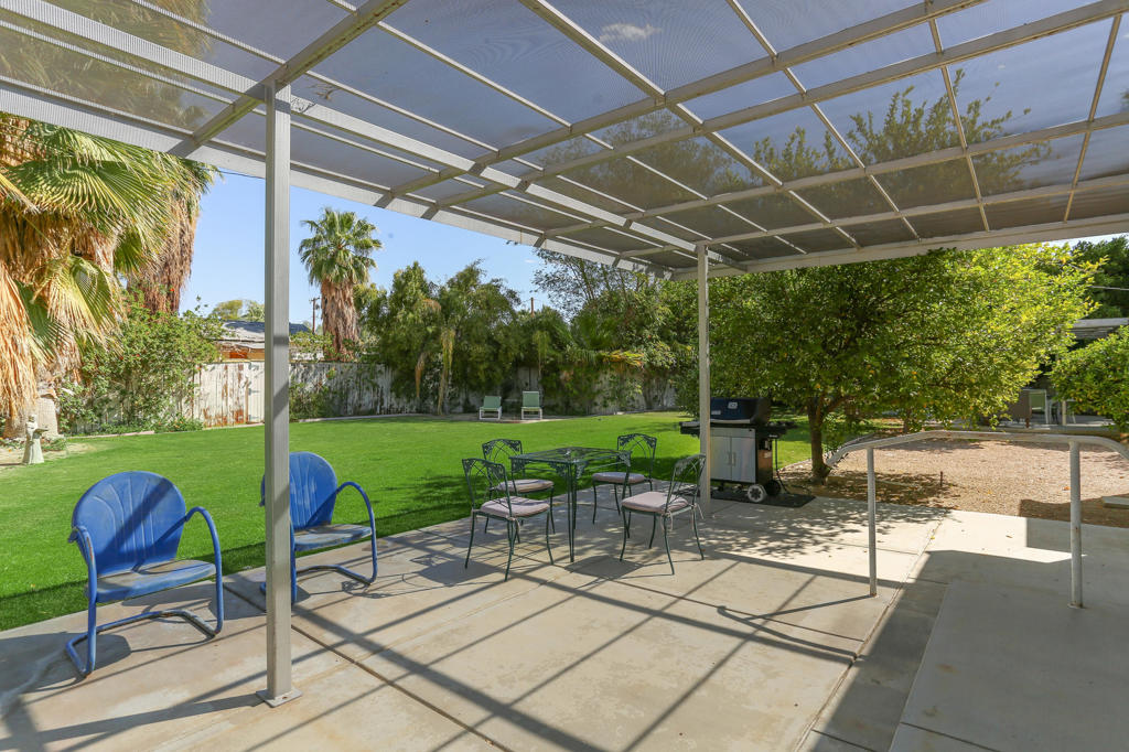 Movie Colony East - Residential