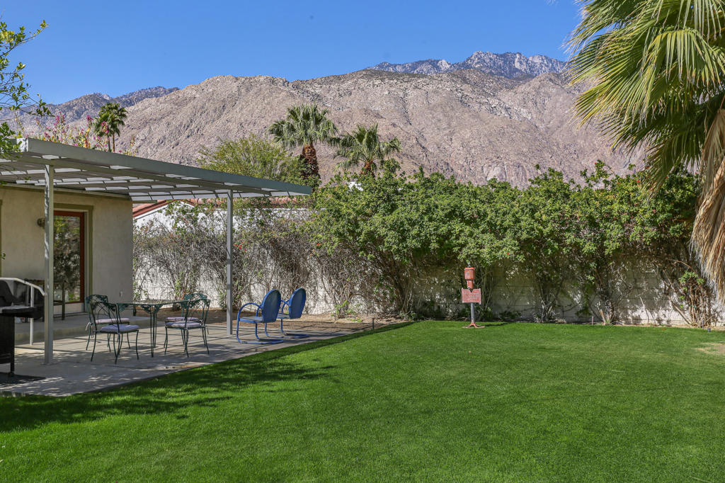 Movie Colony East - Residential