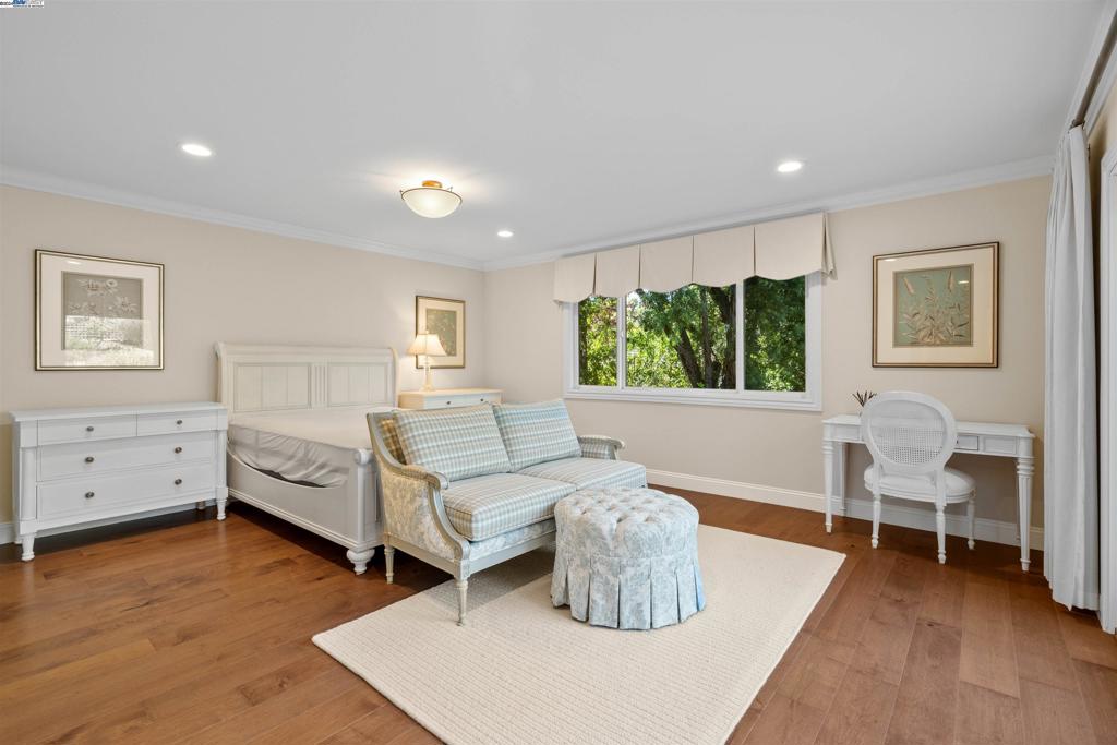 Not Listed - Residential