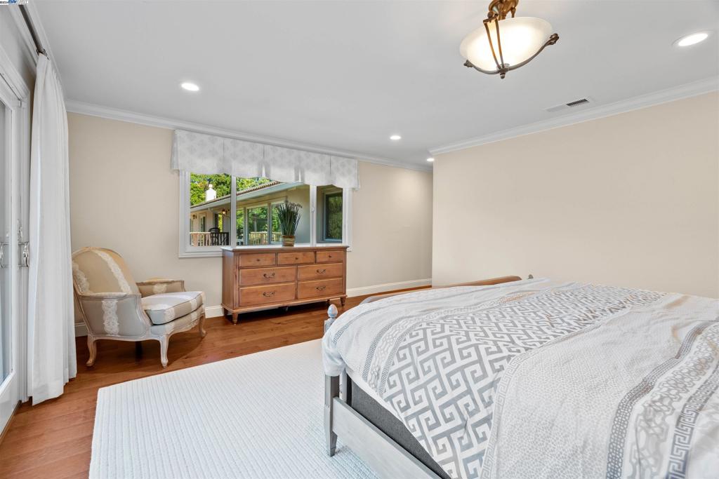 Not Listed - Residential