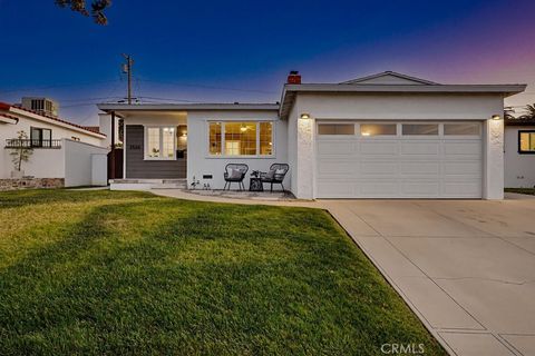 Photo of 2526 Highcliff DR, Torrance, CA 90505 (MLS # OC26085130)
