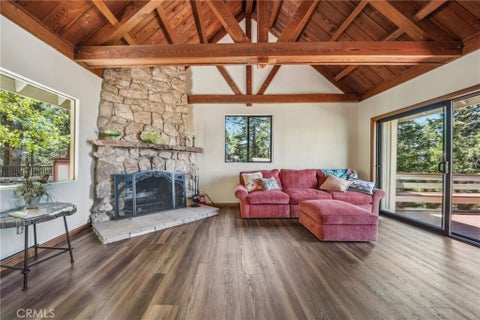 Photo of 551 Raccoon Court, Lake Arrowhead, CA 92352 (MLS # IG25114482)