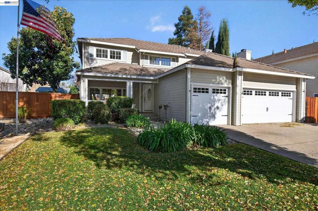 Photo of 1120 1120 Gatetree Court Ct, Tracy, CA 95376 (MLS # 41126424)