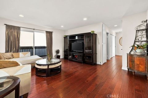 35 Firwood Irvine CA 92604