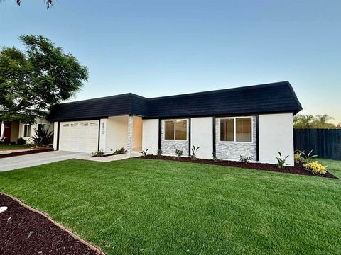 8815 Jackie Dr San Diego CA 92119