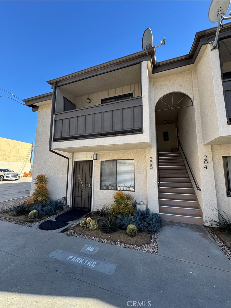 1661 W 158th Street 205