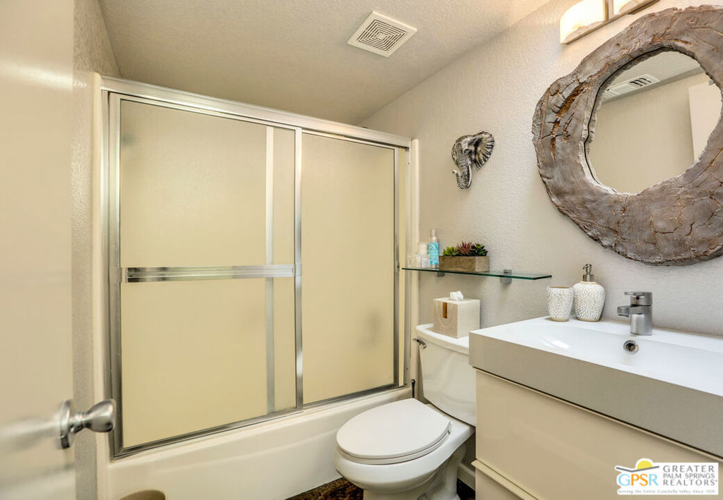 Pueblo Sands - Residential