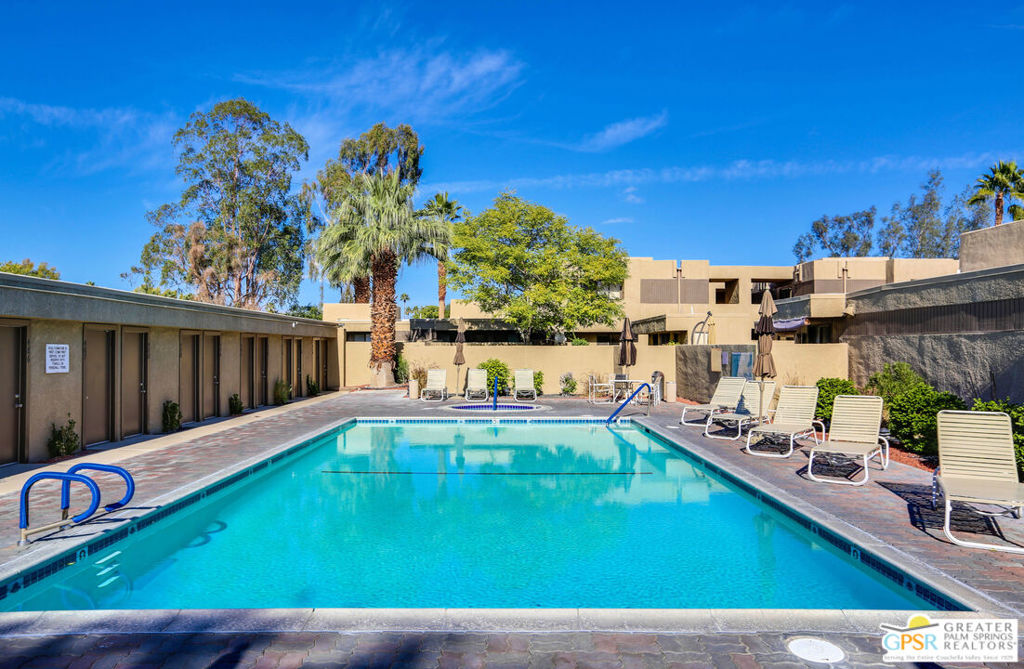 Pueblo Sands - Residential