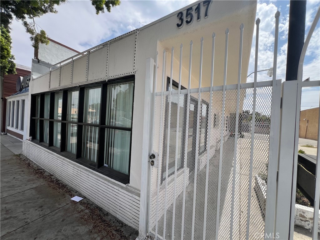 Discover this beautifully remodeled stand alone commercial office space in the heart of Montebello! Offering approximately 1,000 sq ft, this versatile space is perfect for a variety of professional uses. Features include two private bathrooms, a secure enclosed parking area, and an additional on-site workshop that can be used for extra storage. The layout is functional and inviting, ideal for growing businesses looking for a central location with modern amenities. Don't miss this opportunity to establish your business in a well-maintained, move-in-ready building. Contact us today for a private showing!