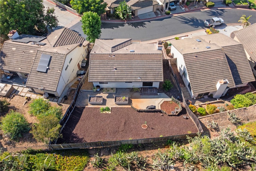 2041 Woodland Glen
