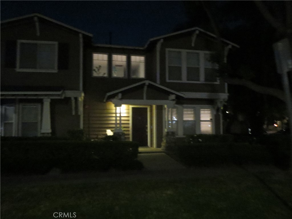 El Palacio Condo (ELPC) - Residential