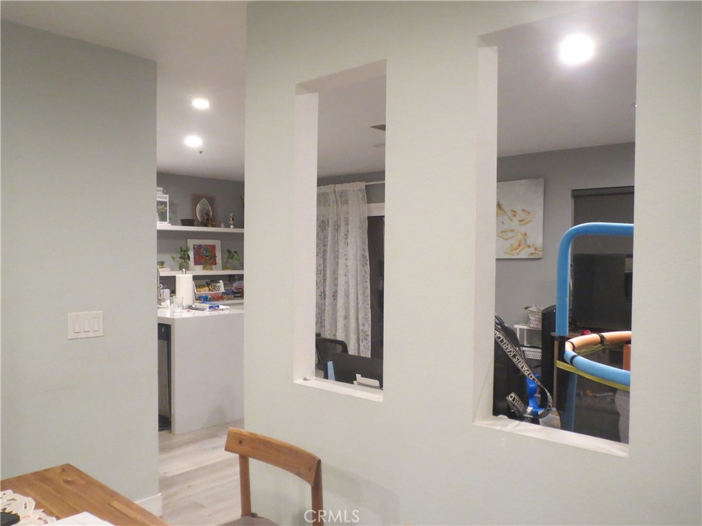 El Palacio Condo (ELPC) - Residential