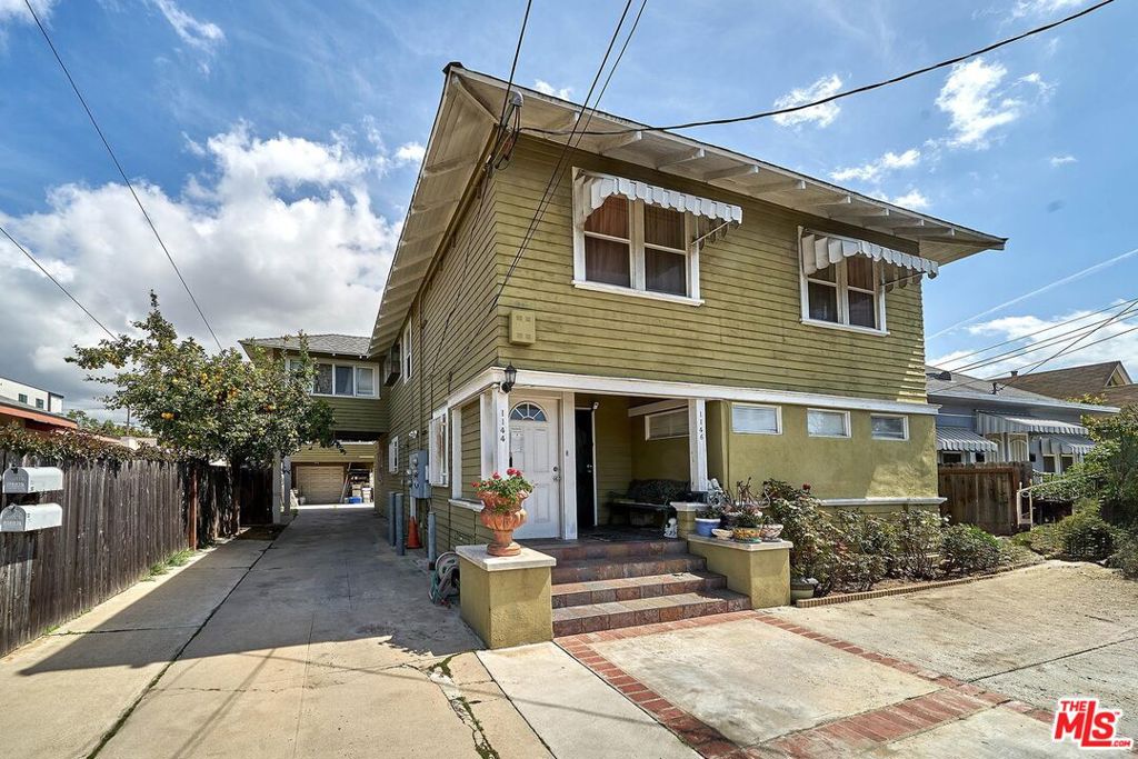 1144 S Kingsley Drive