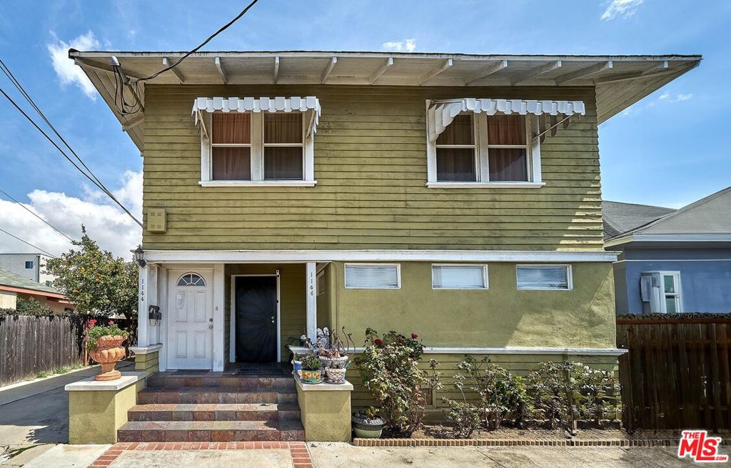 1144 S Kingsley Drive