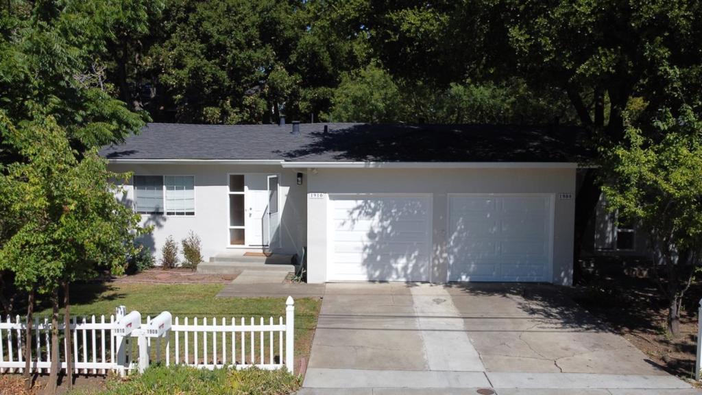 DUPLEX: 1908 + 1910 Menalto Ave is an incredible Menlo Park Duplex in the heart of Silicon Valleys Willows neighborhood, on the border of Palo Alto. Surrounded by single family homes and a stone's throw away from premium amenities! Two 1-bed, 1-bath units approx. 700sf each, Recent Improvements include: New roof in 2024, New electrical panels in 2025, New interior and exterior paint, Both kitchens remodeled, and much more! Private Garages & In-Unit Laundry Each unit has their own garage and washer & dryer. Individually metered for gas, electric, and WATER! Landlord pays $0 for utilities. Large 7,364 sf Lot: Private Yards for each unit, and Development Potential! Build 2 houses, or a house + ADU of over 3k sf! ADU, Basement, and Covered parking may be excluded from total allowable square feet (buyer to verify). Zoning: R2, surrounded by SMALLER $3M homes Below-Market price per square foot of the lot. Perfect location for residential development! Walk to Menalto Corners and Downtown Palo Alto. Both units currently VACANT. Rents and financials are estimates and not guaranteed.
