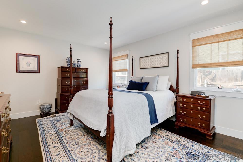Coronado Village - Residential Lease