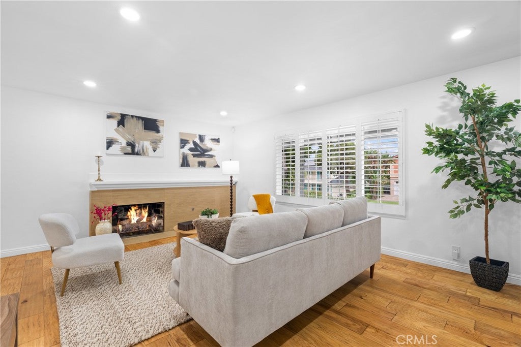 26612 Saddleback Drive
