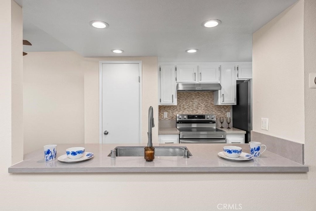 20766 Plum Canyon