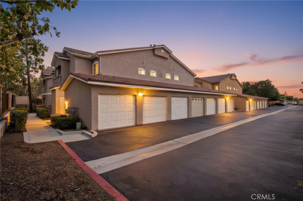 41410 Juniper Street 1721