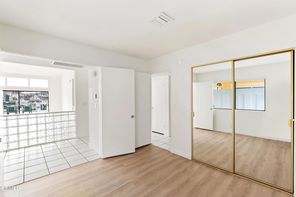 Mandalay Bay 01 - 202601 - Residential