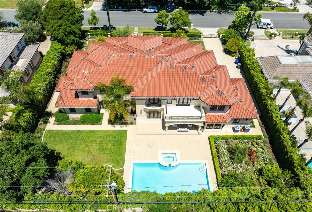 78 W Las Flores Avenue