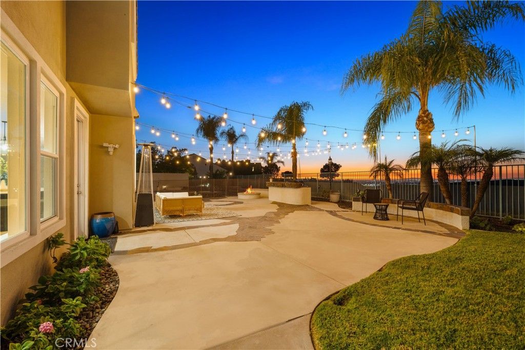 Photo of 5 Via Taliana, Rancho Santa Margarita, CA 92688 (MLS # OC26026880)