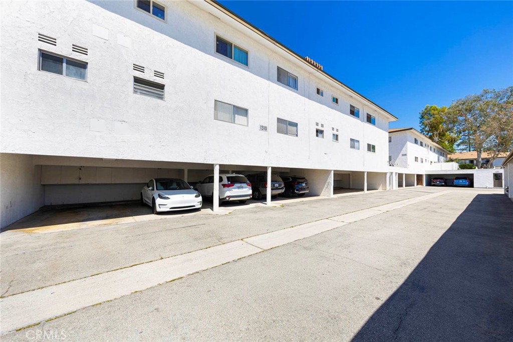 Woodlake Village (WDLK) - Residential