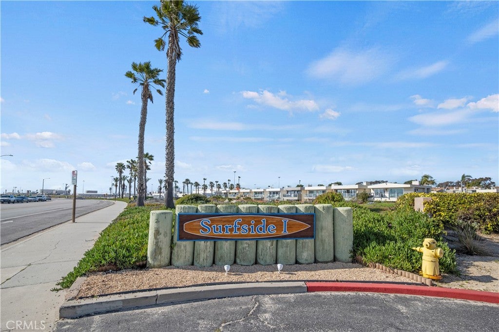 381 E Surfside