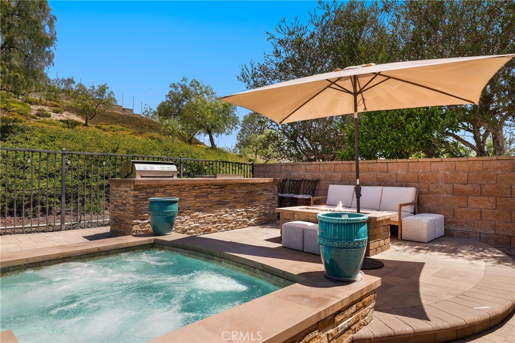 Serrano Heights - Residential