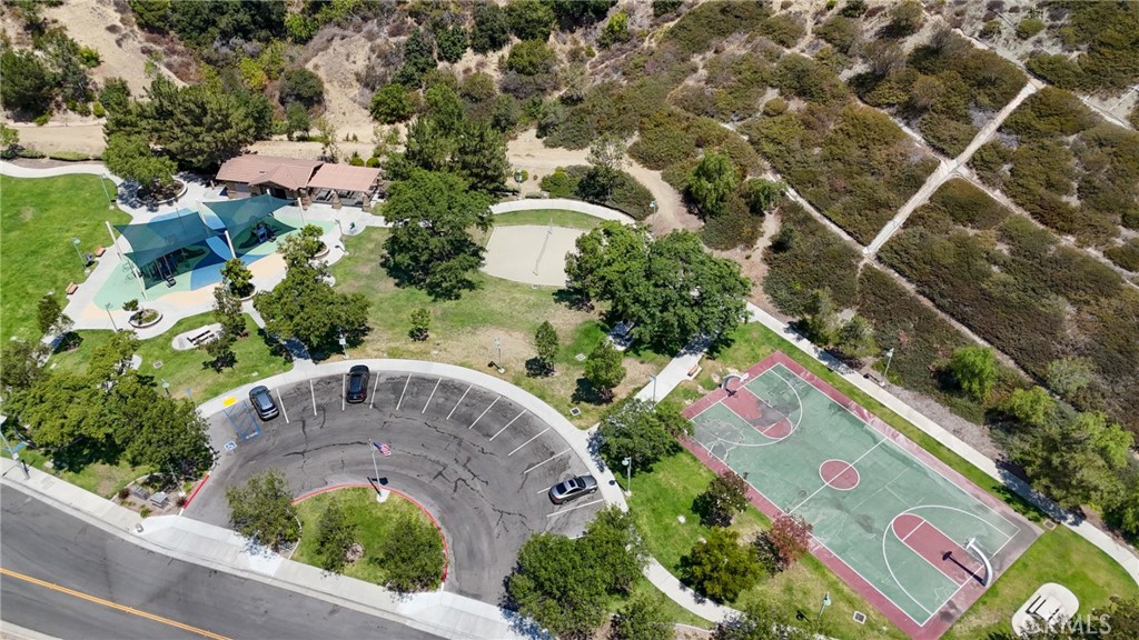 Serrano Heights - Residential