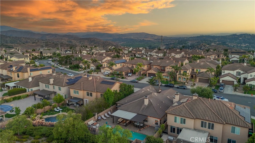 Serrano Heights - Residential