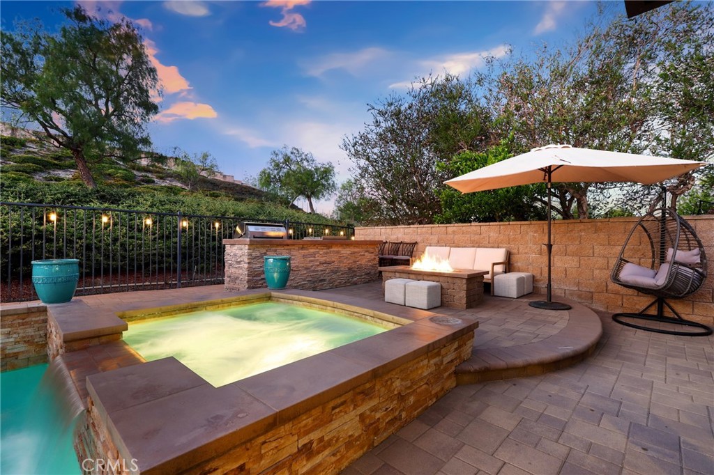 Serrano Heights - Residential