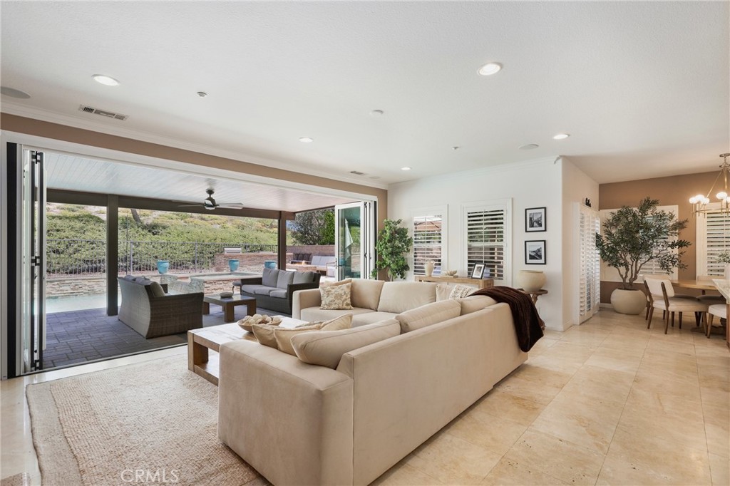 Serrano Heights - Residential