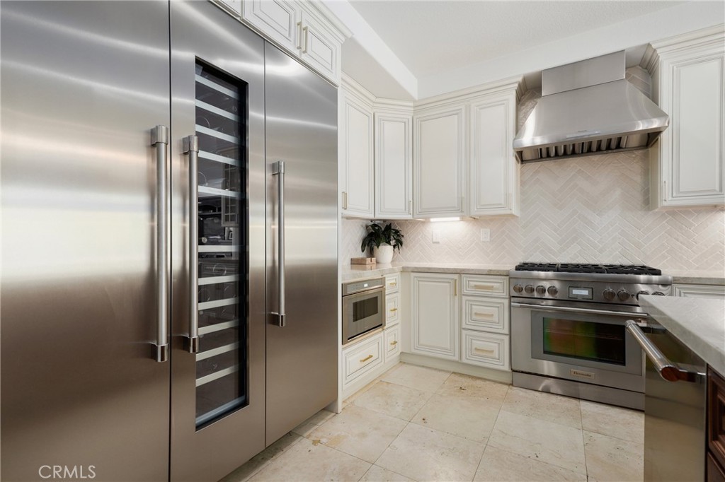 Serrano Heights - Residential