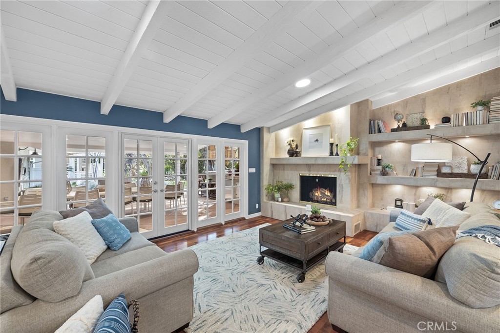 660 Green Acre Drive