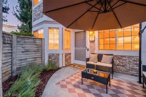 Photo of 1204 N Sunflower Ave AVE #A, Covina, CA 91724 (MLS # TR26133685)