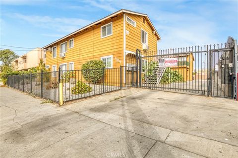 13015 Vanowen Street North Hollywood CA 91605