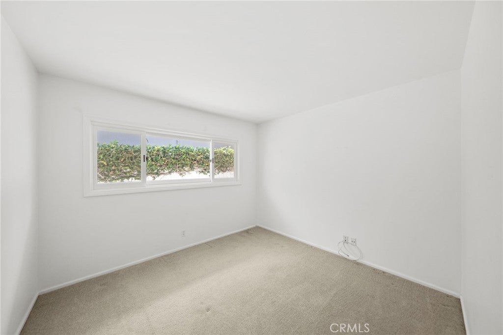 1407 Santanella, Newport Beach CA 92625 - Photo 18
